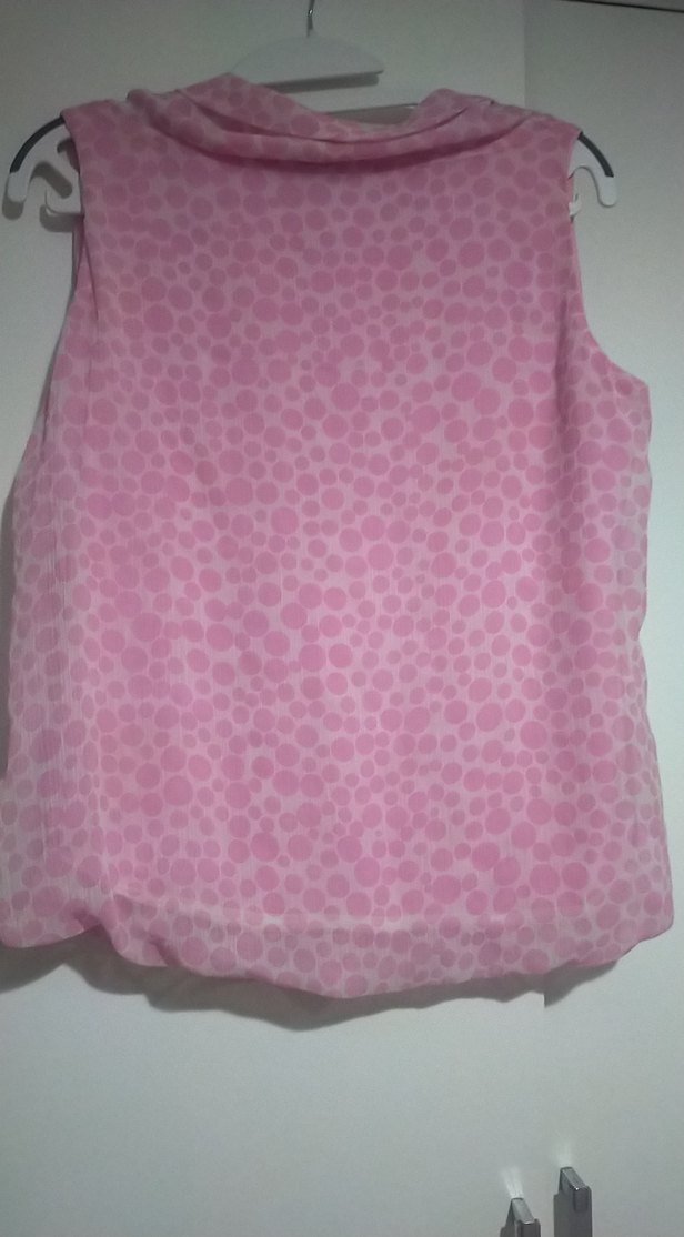 Pembe Piliseli Kolsuz Yüksek Yaka Bluz - Görsel 4