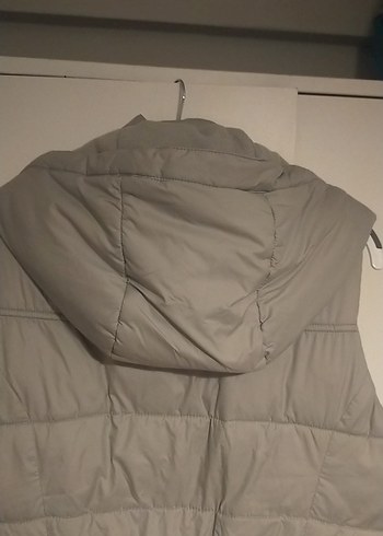 Gri Kapüşonlu Kadın Şişme Yelek - Görsel 8