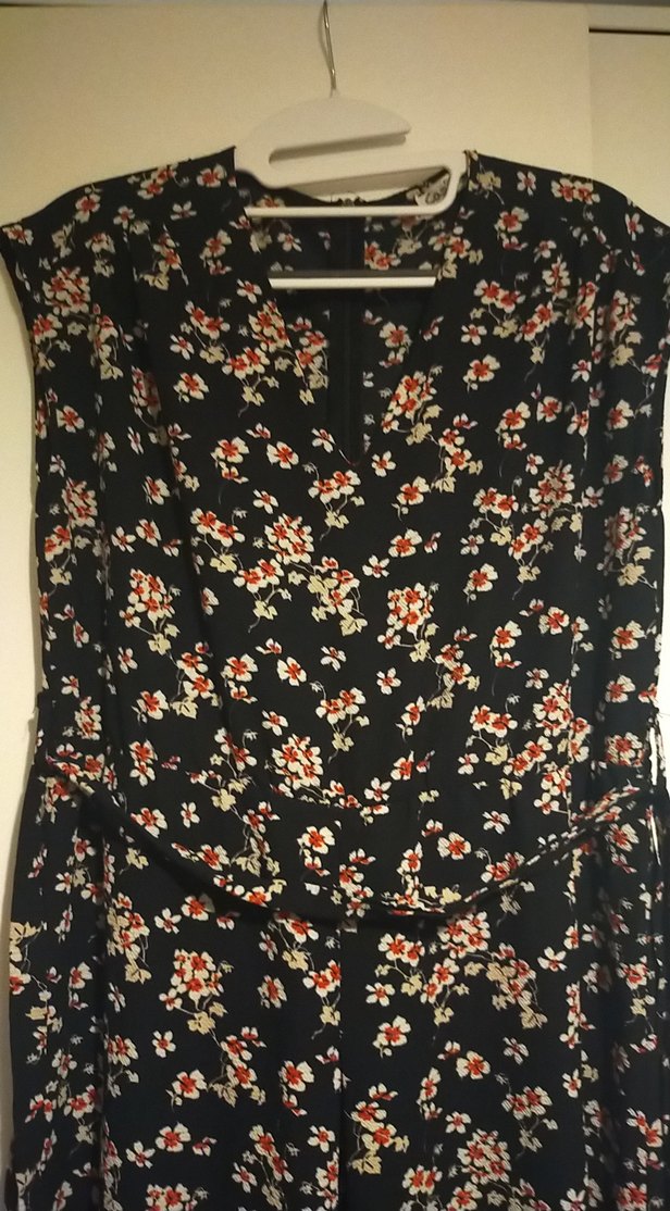 Siyah Çiçekli midi tulum - Görsel 2