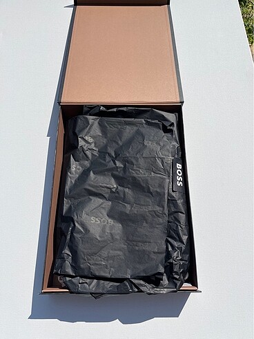 Boss Etiketli Erkek Atkı - Görsel 5