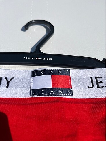 xs Beden kırmızı Renk Tommy Hilfiger Etiketli Kadın Külot
