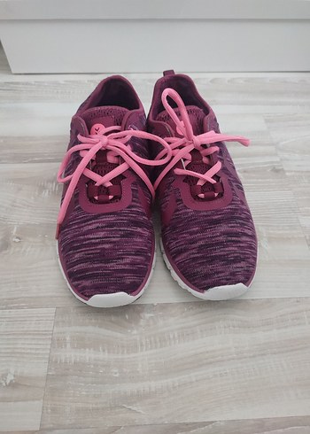 Hummel Mor Bağcıklı Spor Ayakkabı