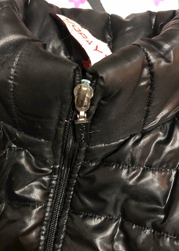 Siyah Fermuarlı Kadın Şişme Yelek - Görsel 3