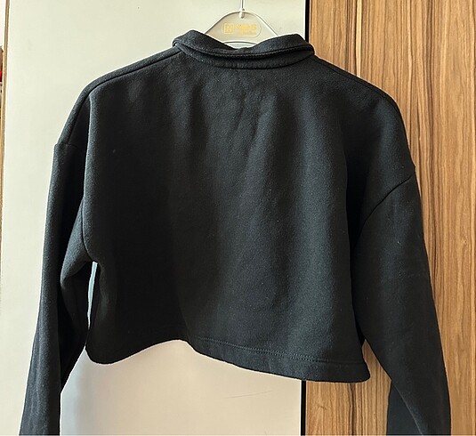 m Beden Crop sweatshirt