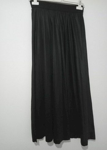 Siyah Pilili Uzun Kadın Etek - Görsel 2