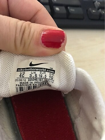 Nike Bebek ayakkabısı 2 kere giyildi