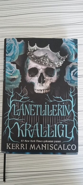 Lanetlilerin Krallığı ciltli şömizli ayraçlı