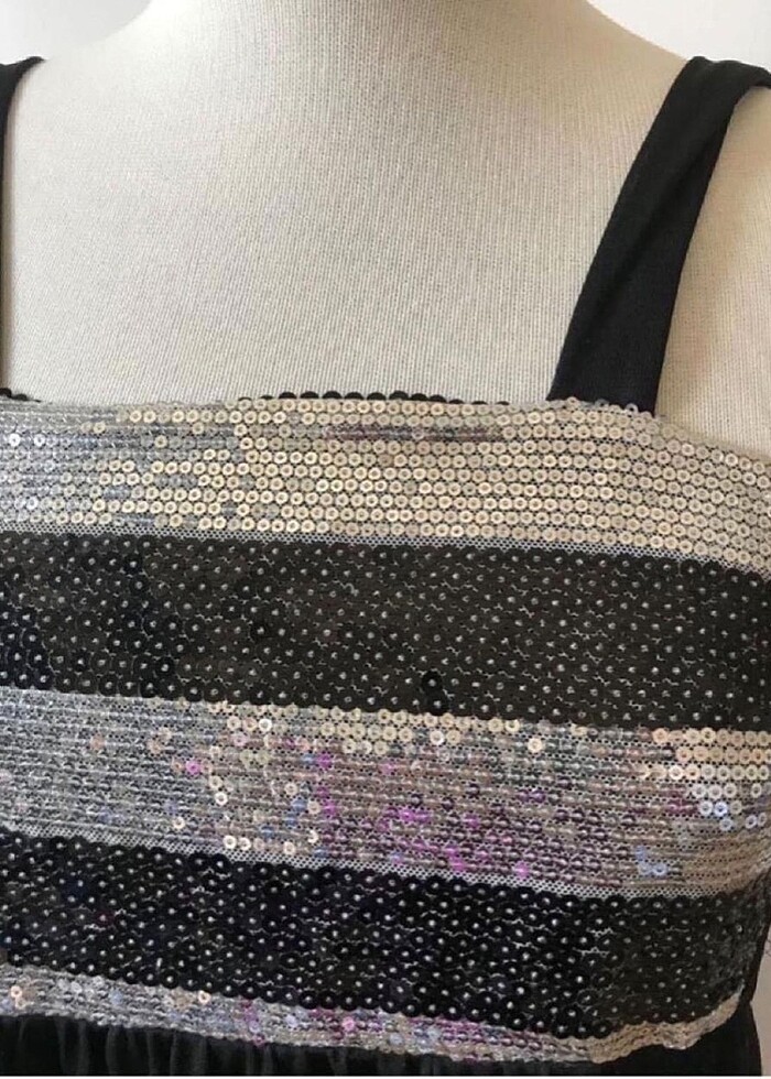 V2k  Gece Elbisesi - Görsel 4