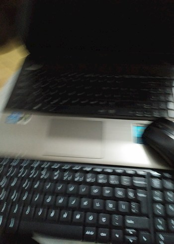 Siyah Asus Laptop Bilgisayar - Görsel 4