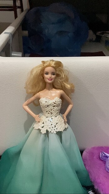 Barbie BARBIE YILBASI OZEL BEBEGI 2019