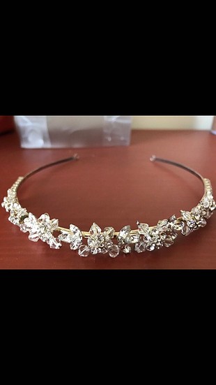 Vakko Vakko wedding gelin tacı
