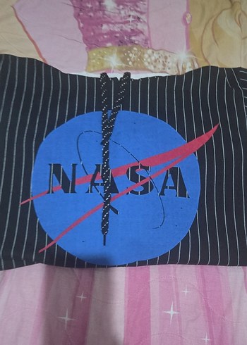 NASA Baskılı Siyah Çizgili Tişört - Görsel 3