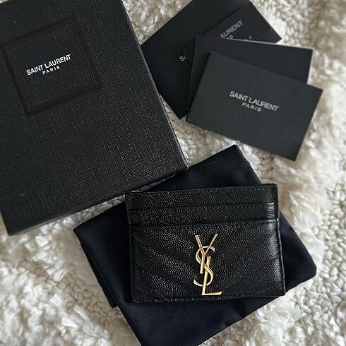 Yves Saint Laurent YSL Wallet ????