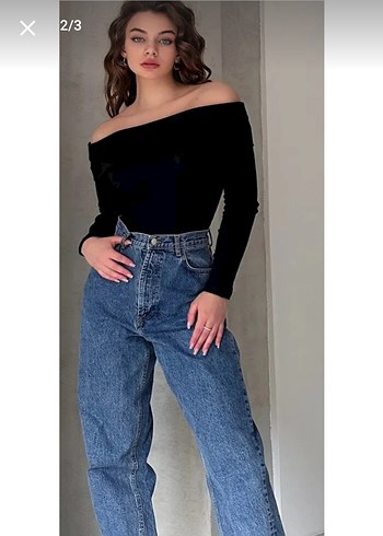 Siyah Denim Kayık Yaka Uzun Kollu Bluz - Görsel 2