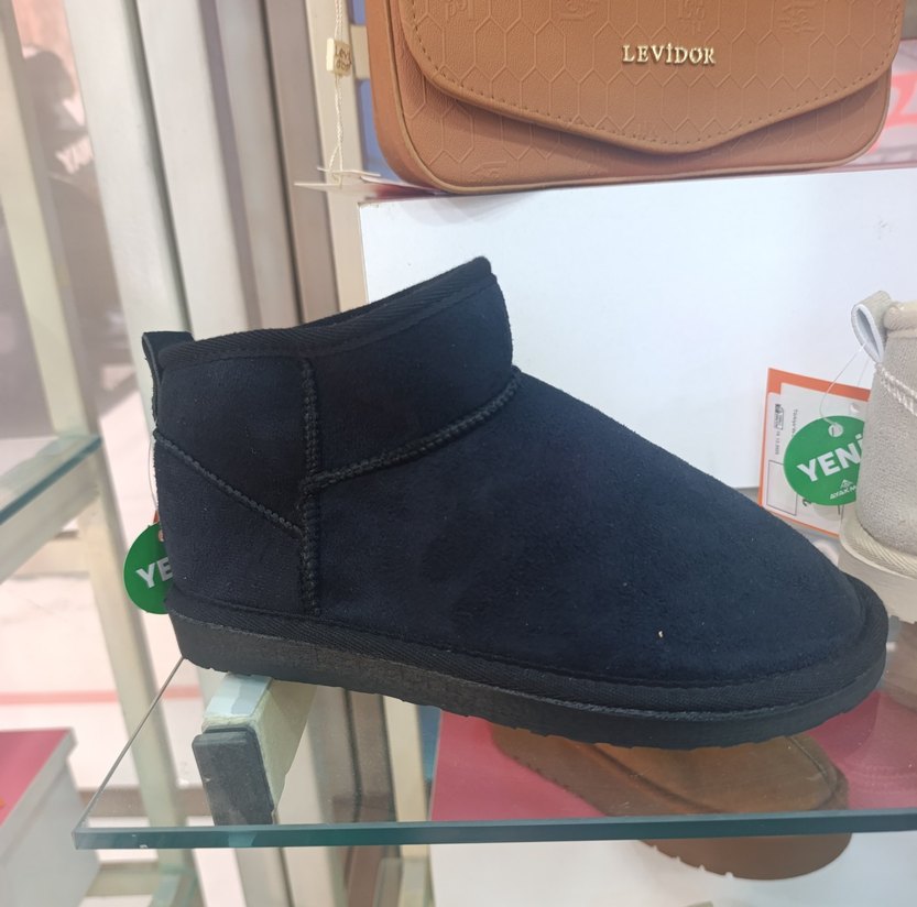 Siyah Süet Tüylü Stiletto Topuklu Kadın Bot - Görsel 4