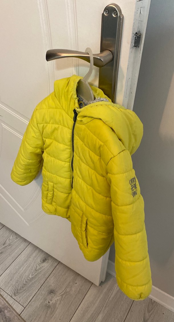 Sarı Kapüşonlu Fermuarlı Erkek Çocuk Mont - Görsel 2