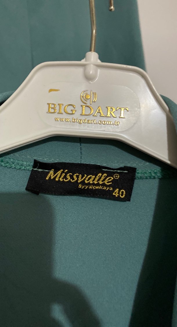 Dantel Detaylı Yeşil Tulum Takımı - Görsel 4