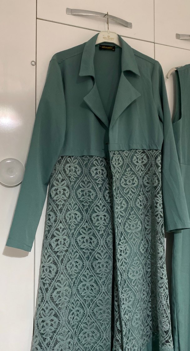 Dantel Detaylı Yeşil Tulum Takımı - Görsel 2