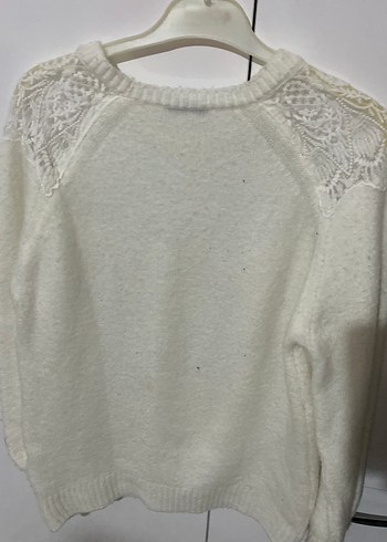 Örgü Detaylı Beyaz Kadın Kazak - Görsel 4