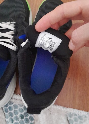 Erkek Çocuk Renkli Siyah Spor Ayakkabı - Görsel 2