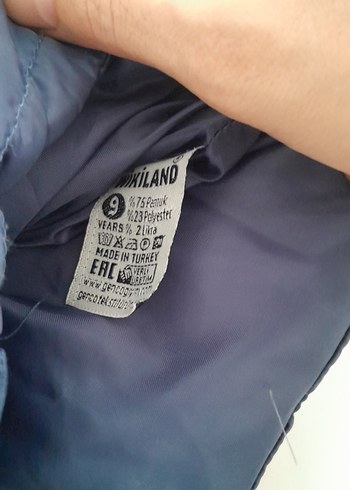 Düğmeli Lacivert Erkek çocukYelek - Görsel 3