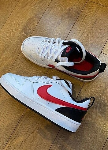 Nike İTHAL İÇİ DİKİŞLİ NİKE COURT BOROUGH LOW