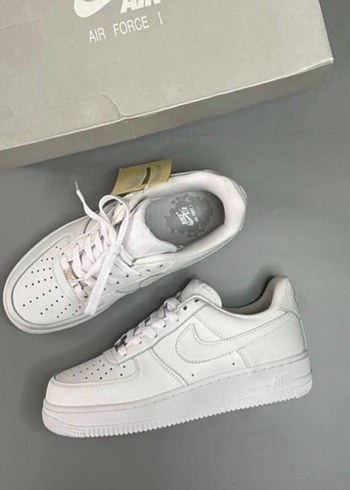 Nike Air Force 1 Beyaz Sneaker
