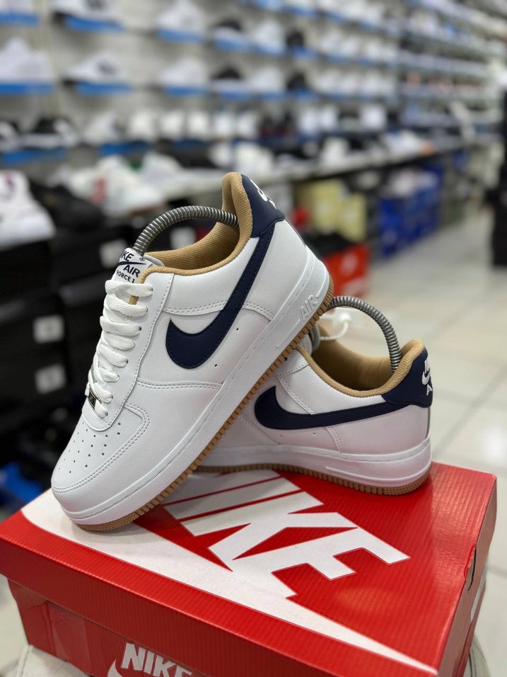Nike Air Force 1 Beyaz Lacivert Sneaker — görsel 3/6