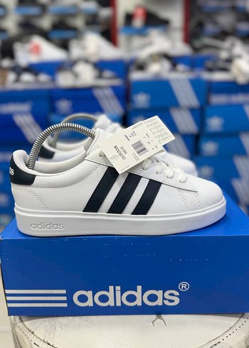 Adidas ürünü