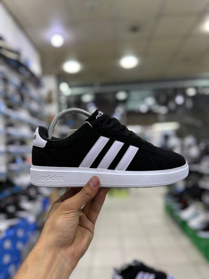 Adidas Siyah Beyaz Düşük Bilekli Sneaker — görsel 7/9