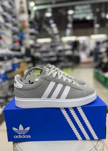 Adidas Gri Beyaz Retro Sneaker
