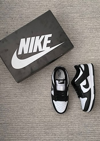 Nike Siyah Spor Ayakkabı Velcro Detaylı Nike dunk