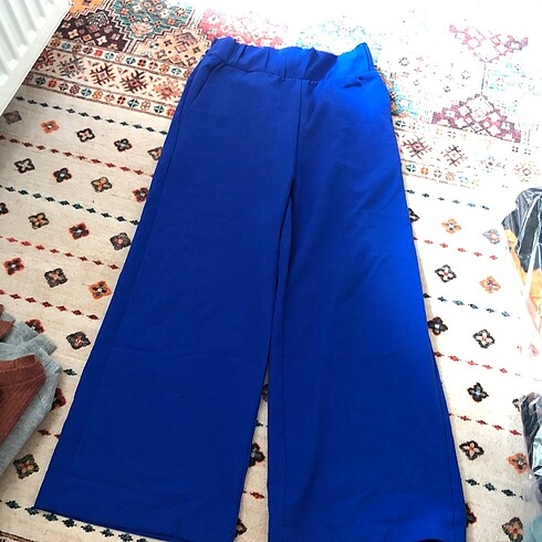 Kadın bol paça pantolon