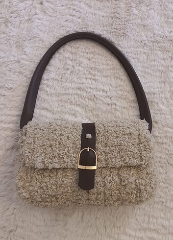 Zara Bej rengi peluş çanta