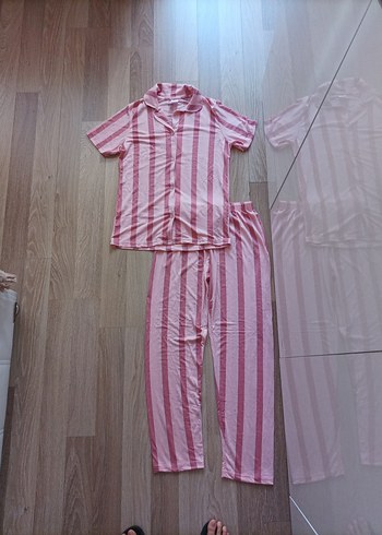 Pembe Çizgili Kadın Pijama Takımı