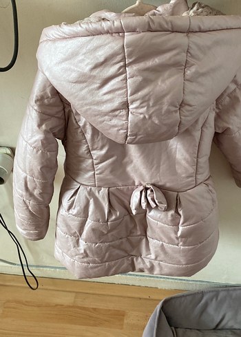 Kız Çocuk Bej Kürklü Kapüşonlu Mont - Görsel 5