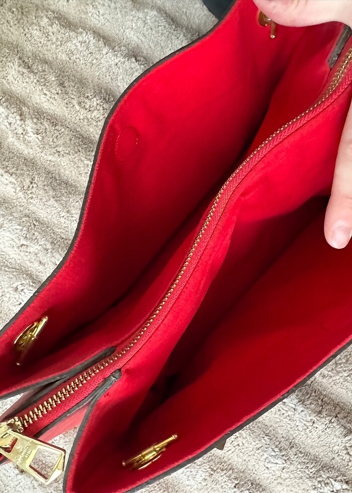 LV çanta - Görsel 5