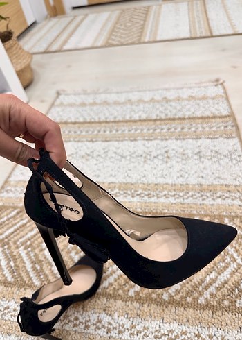 37 Beden Siyah Süet Bağcıklı Stiletto Kadın Ayakkabı