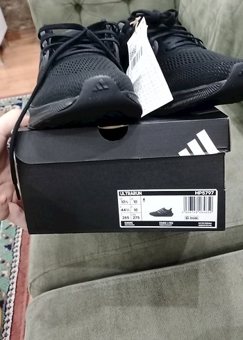 44.5 numara 
Siyah Adidas Erkek Koşu ve Spor Ayakkabısı sıfır - Görsel 3