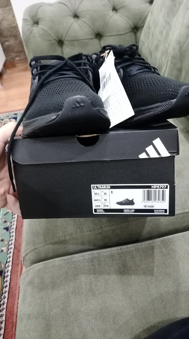 44.5 numara 
Siyah Adidas Erkek Koşu ve Spor Ayakkabısı sıfır - Görsel 3