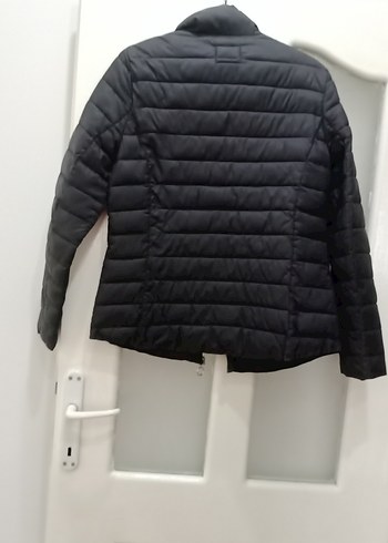 Siyah Fermuarlı Kısa Kadın Mont - Görsel 2