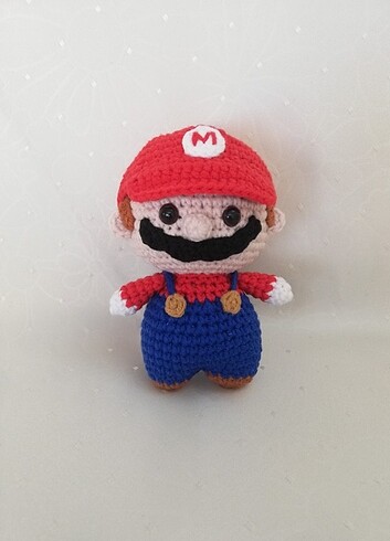 Amigurumi Süper Mario Oyuncak 