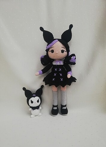Hello Kitty Hello Kitty - Kuromi Kostümlü Bebek