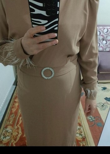 Kahverengi Uzun Kollu Kemerli Elbise - Görsel 3