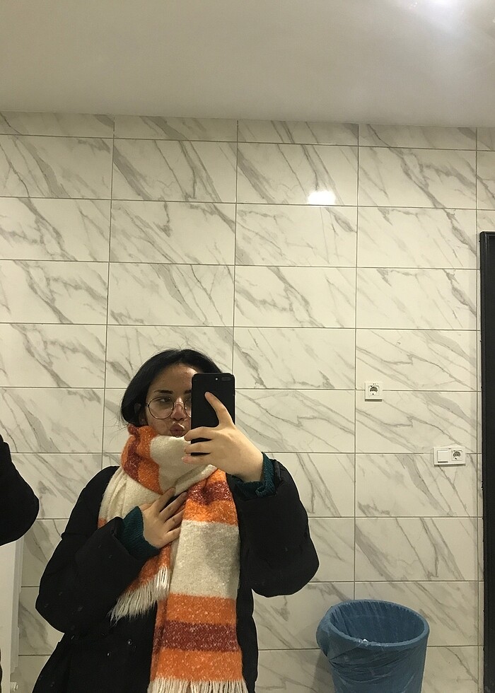 Kapüşonlu mont - Görsel 5