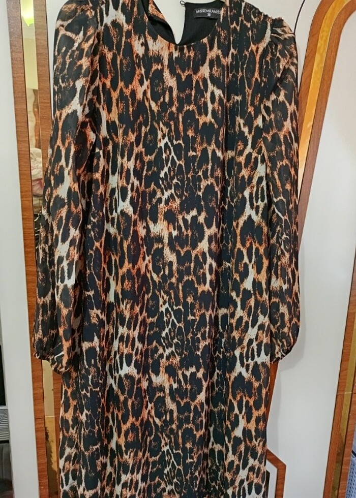 Leoparlı elbise - Görsel 3