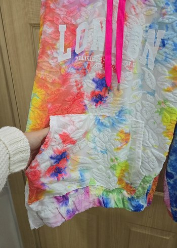 Diğer Kadın Çok Renkli Kapüşonlu Batik Sweatshirt
