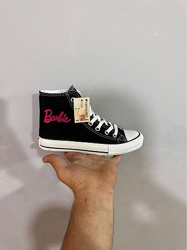 Converse barbie