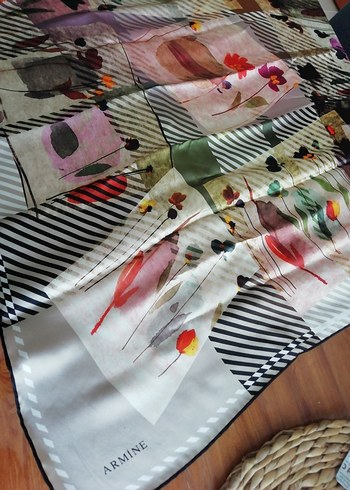 Armine Gri Bohem Desenli Kadın eşarp - Görsel 2