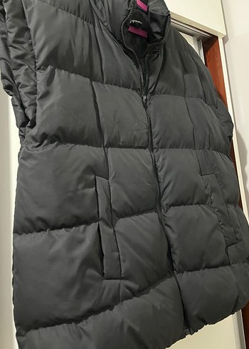 Siyah şişme yelek - Görsel 2